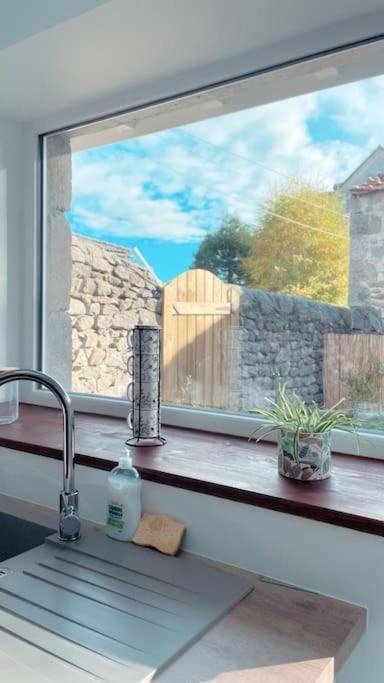 Superbe Appartement Avec Jacuzzi Et Jardin Prive Marlhes Екстер'єр фото